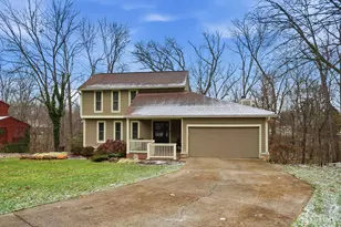 5686 Windsong Ln, Miami Township, OH 45150 - Photo 2