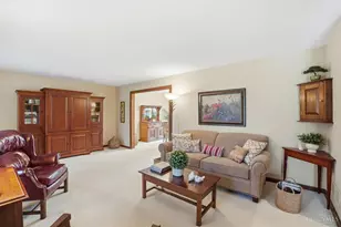 5686 Windsong Ln, Miami Township, OH 45150 - Photo 10