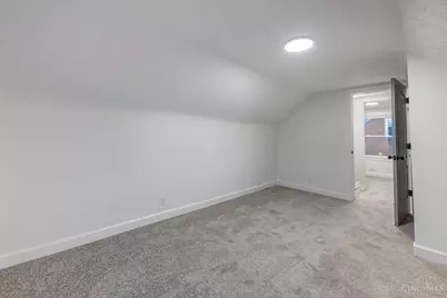 4104 Estermarie Drive, Sycamore Township, OH 45236 - Photo 14