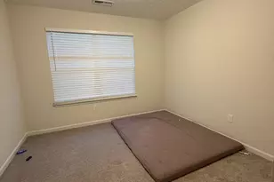 616 Crabapple Ct, Hamilton Township, OH 45039 - Photo 12