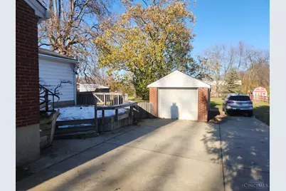 8146 Clough Pike, Anderson Township, OH 45244 - Photo 4