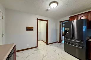 8611 Butler Warren Rd, West Chester, OH 45069 - Photo 16