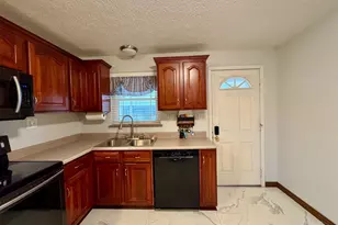 8611 Butler Warren Rd, West Chester, OH 45069 - Photo 14