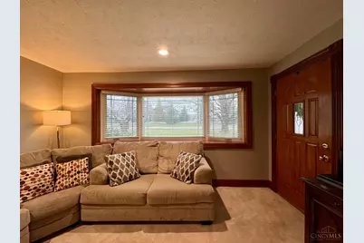8611 Butler Warren Road, West Chester, OH 45069 - Photo 6