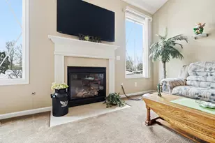 416 Lisbon, Springdale, OH 45246 - Photo 6