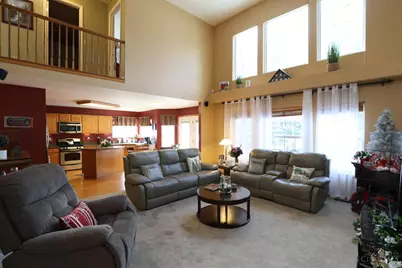 1136 Stewarton, Pierce Township, OH 45102 - Photo 2