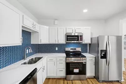 3823 Applegate Avenue, Cheviot, OH 45211 - Photo 4