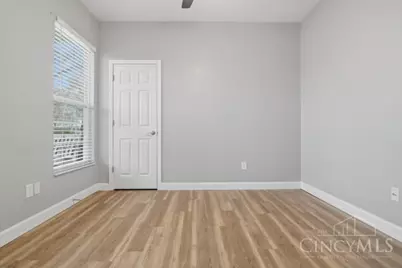 4243 N Yorkshire Square, Union Township, OH 45245 - Photo 12