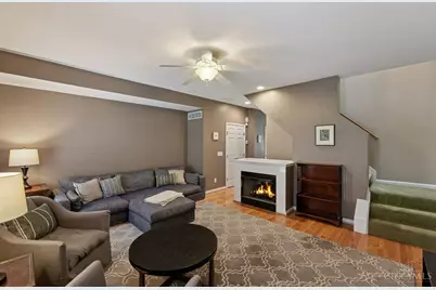 3326 Walworth Avenue, Cincinnati, OH 45226 - Photo 4