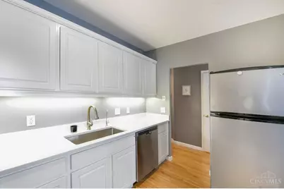 3326 Walworth Avenue, Cincinnati, OH 45226 - Photo 10