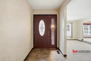 5521 Sandpiper Ct, West Chester, OH 45069 - Photo 6