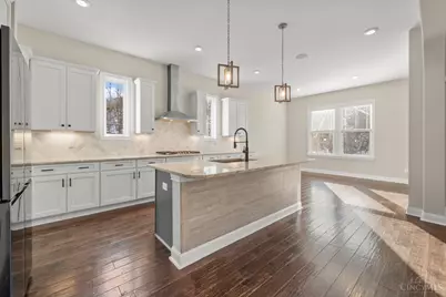 4051 Falling Creek Court, Sharonville, OH 45241 - Photo 10