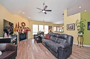 967 Burgess Ct, Union Township, OH 45245 - Photo 10