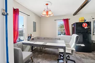 9695 Fernbrook Ct, Springfield Township, OH 45231 - Photo 6