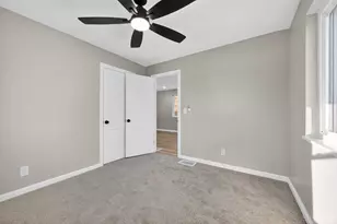 4023 Washington Ave, Cheviot, OH 45211 - Photo 18