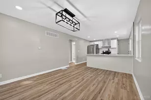 4023 Washington Ave, Cheviot, OH 45211 - Photo 10