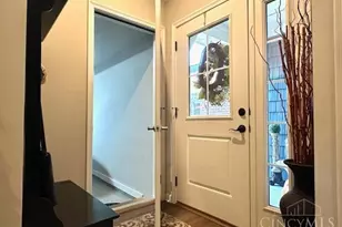 1363 Lake Run Dr, Lebanon, OH 45036 - Photo 4