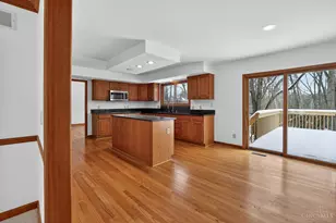 11382 Terwilligers Valley Ln, Symmes Township, OH 45249 - Photo 8