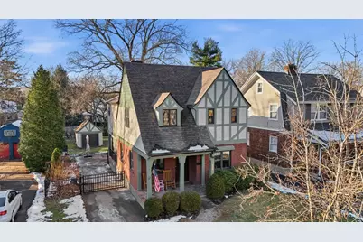 3845 Indianview Avenue, Mariemont, OH 45227 - Photo 1