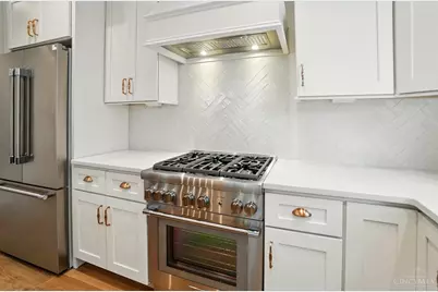 1225 Corbett Street, Cincinnati, OH 45208 - Photo 10