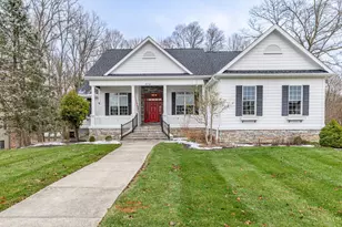 914 Hickory Trail Dr, Wilmington, OH 45177 - Photo 1