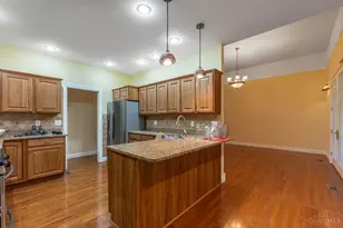 914 Hickory Trail Dr, Wilmington, OH 45177 - Photo 10