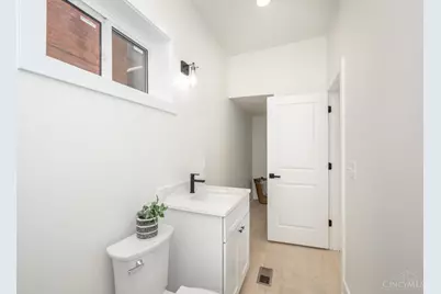 1743 Hanfield Street, Cincinnati, OH 45223 - Photo 14