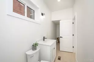 1743 Hanfield St, Cincinnati, OH 45223 - Photo 14