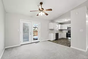 125 Hollytree Dr, Monroe, OH 45044 - Photo 8