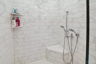 1342 Wexford Ln, Green Township, OH 45233 - Photo 16