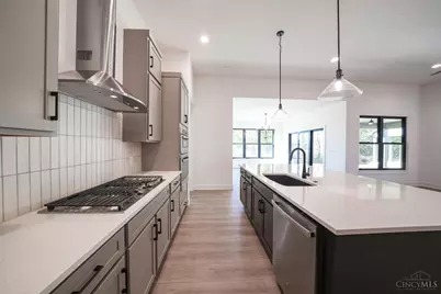 9155 Remy Ct, Clearcreek Twp., OH 45458 - Photo 12