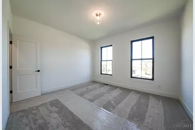 9155 Remy Ct, Clear Creek Township, OH 45458 - Photo 34