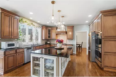 6681 Sandy Shores Drive, Miami Township, OH 45140 - Photo 12