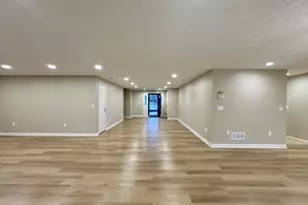 5433 Cleves Warsaw Pike, Delhi Township, OH 45238 - Photo 16