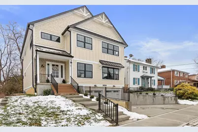 3658 Stettinius Avenue, Cincinnati, OH 45208 - Photo 2