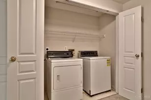 3916 Enterprise Cir, Colerain Township, OH 45252 - Photo 28