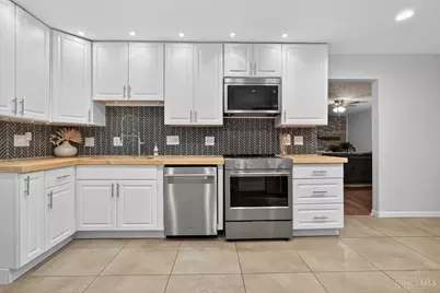 2 Edam Court, Liberty Township, OH 45044 - Photo 10