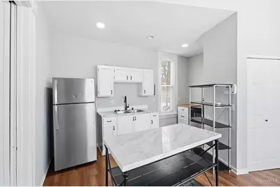 1874 Fairfax Avenue, Cincinnati, OH 45207 - Photo 10