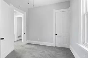 1874 Fairfax Ave, Cincinnati, OH 45207 - Photo 30