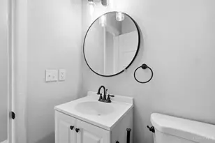 1874 Fairfax Ave, Cincinnati, OH 45207 - Photo 16