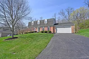 9967 Morganstrace Dr, Symmes Township, OH 45140 - Photo 2
