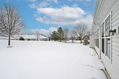 6176 Glenlaurel Drive, Hamilton Township, OH 45039 - Photo 34