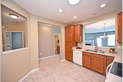 6176 Glenlaurel Drive, Hamilton Township, OH 45039 - Photo 14