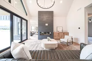 4870 Bunnell Hill Rd, Clear Creek Township, OH 45036 - Photo 12