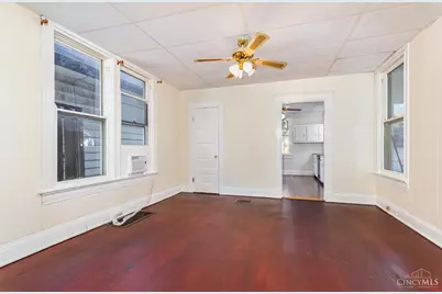 6106 Sycamore Street, Elmwood Place, OH 45216 - Photo 10