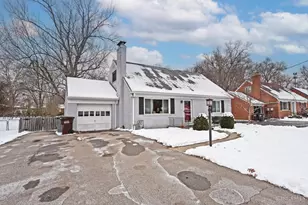 1847 8 Mile Rd, Anderson Township, OH 45255 - Photo 2