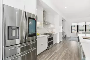 209 Hastings St, Cincinnati, OH 45219 - Photo 18