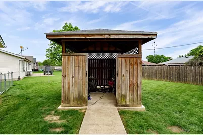 415 Martin Court, Trenton, OH 45067 - Photo 32