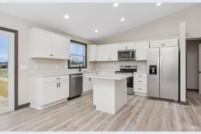 118 Shawnee Drive, Franklin Township, OH 45171 - Photo 8