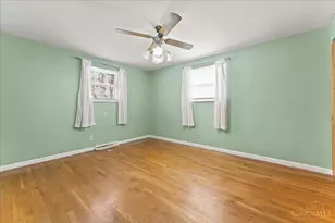 1094 Pamela Rd, Anderson Township, OH 45255 - Photo 14